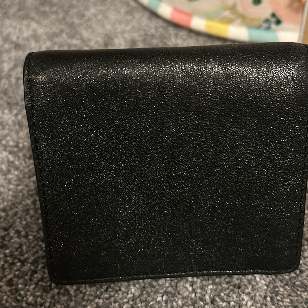 Michael Kors, shiny black, leather wallet - Picture 2 of 7